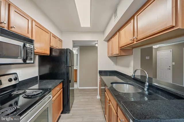 $329,000 | 1723 Ascot Way, Unit A, Reston, VA 20190