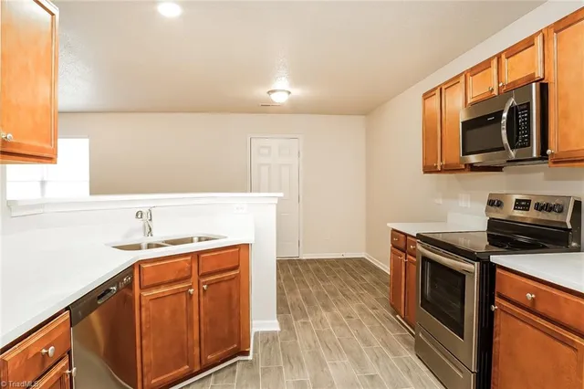 $2,365 | 4656 Chapel Ridge Drive, Greensboro, NC 27405