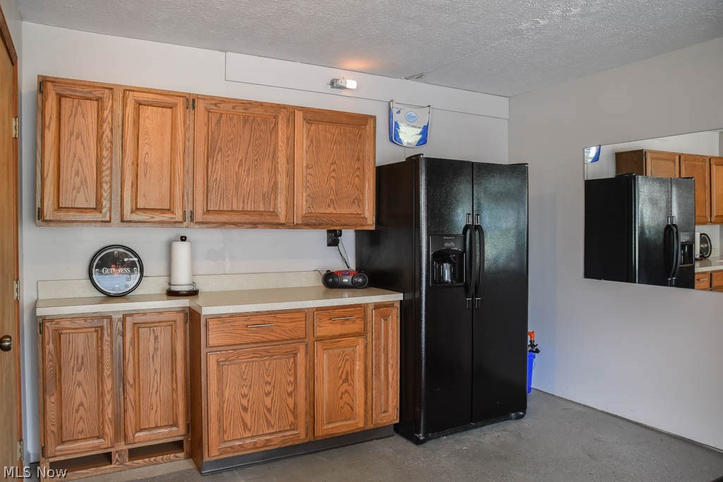 2883 Charing Cross Road Northwest Canton, OH 44708 - Photo 17 of 27 Kitchenette in the garage.