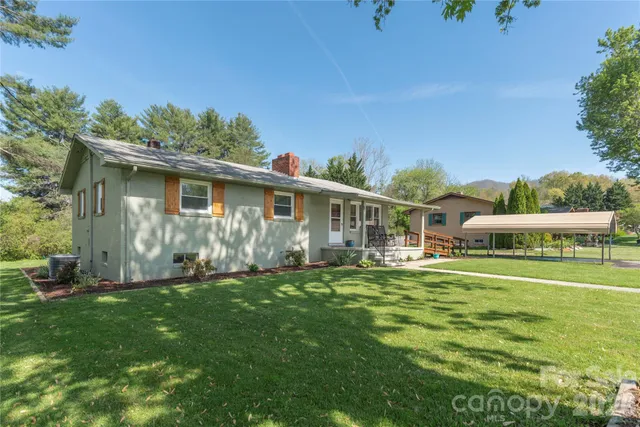 $350,000 | 65 Lakeview Street, Clyde, NC 28721