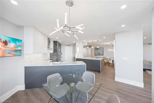 $18,500 | 6075 Pelican Bay Boulevard, Unit 605, Naples, FL 34108