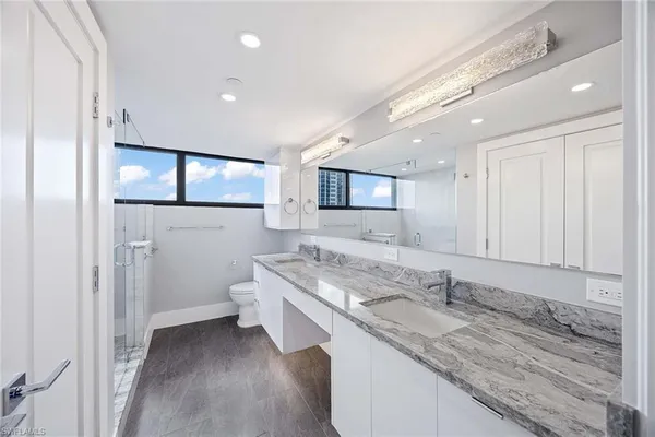 $18,500 | 6075 Pelican Bay Boulevard, Unit 605, Naples, FL 34108