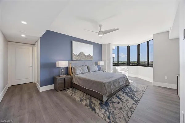 $18,500 | 6075 Pelican Bay Boulevard, Unit 605, Naples, FL 34108