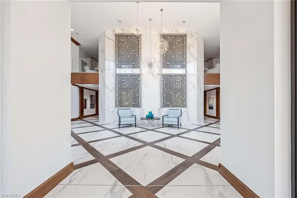 $18,500 | 6075 Pelican Bay Boulevard, Unit 605, Naples, FL 34108