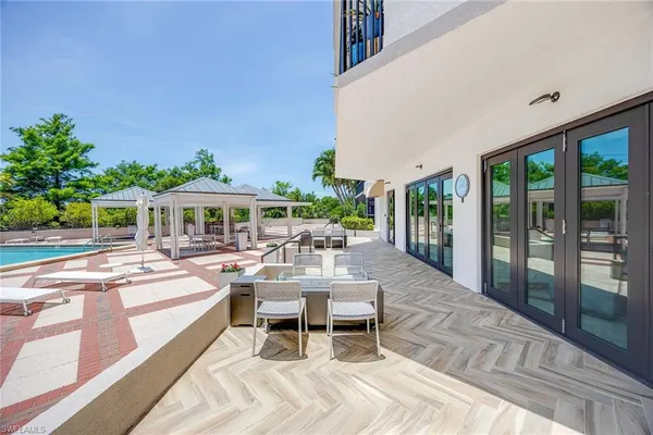 $18,500 | 6075 Pelican Bay Boulevard, Unit 605, Naples, FL 34108