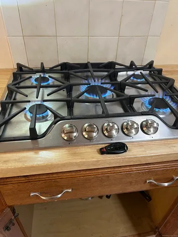 a close view of stove