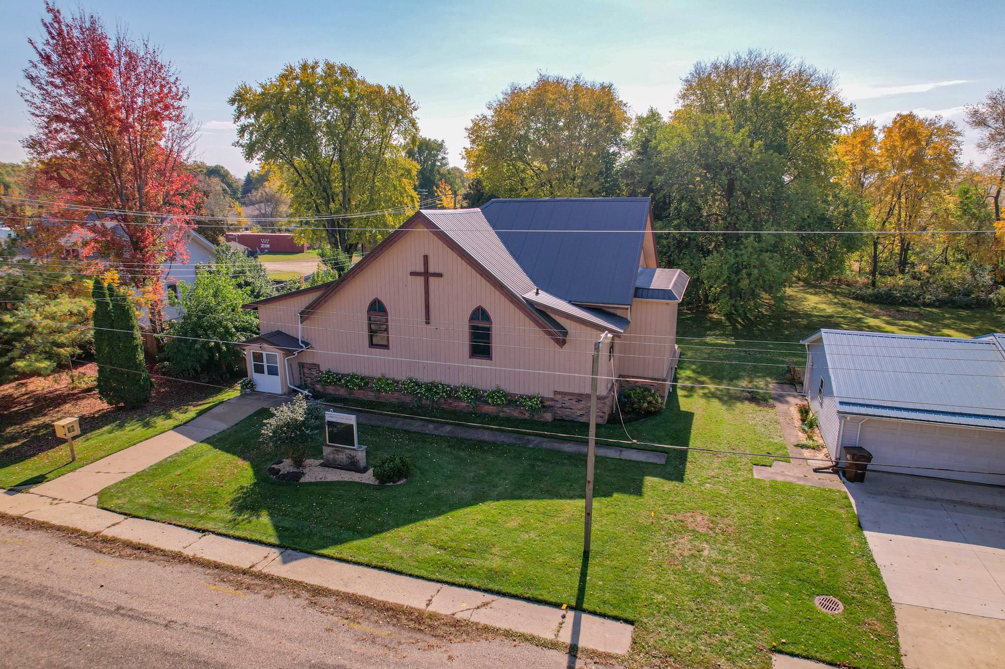 307 West Main Street Monroe Center, IL 61052 - Photo 5 of 31 a aerial view of a house
