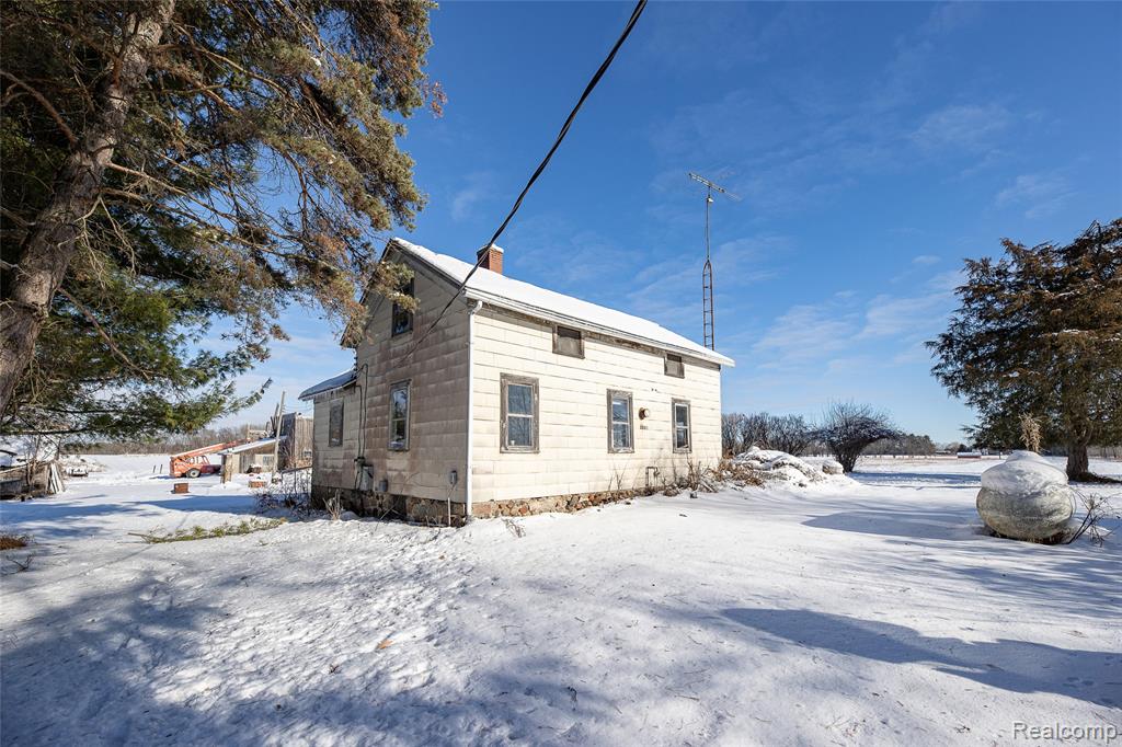 4476 Merwin Road Lapeer, MI 48446 - Photo 8 of 41