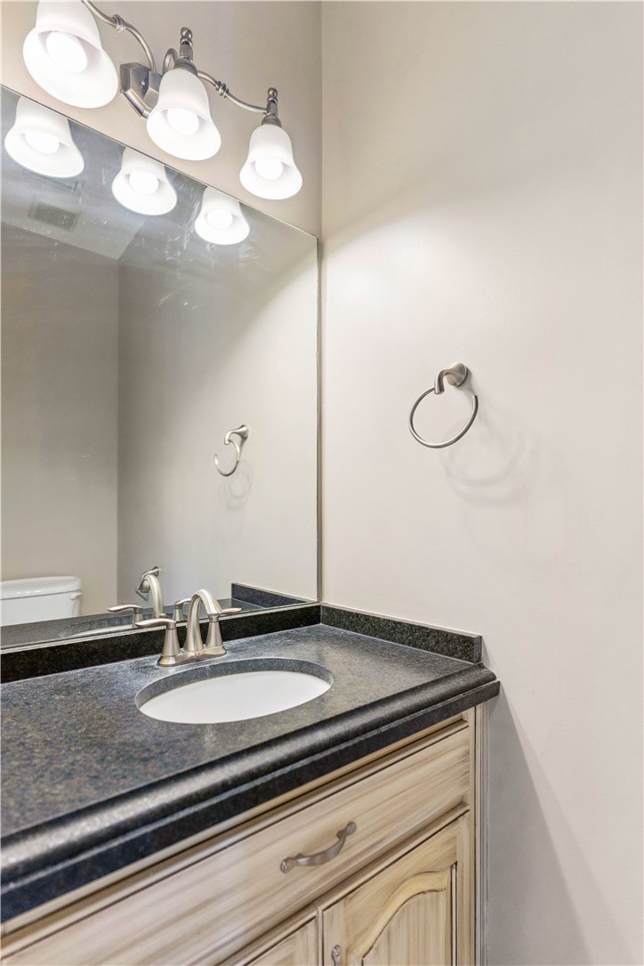 60 Laurel Grove Road Brunswick, GA 31523 - Photo 11 of 53