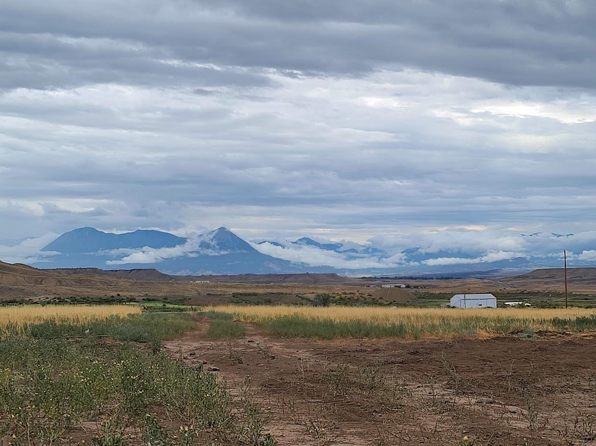 Tbd Tbd Lazy Lizard Road Hotchkiss, CO 81419 - Photo 2 of 30 a view of an lake and mountain