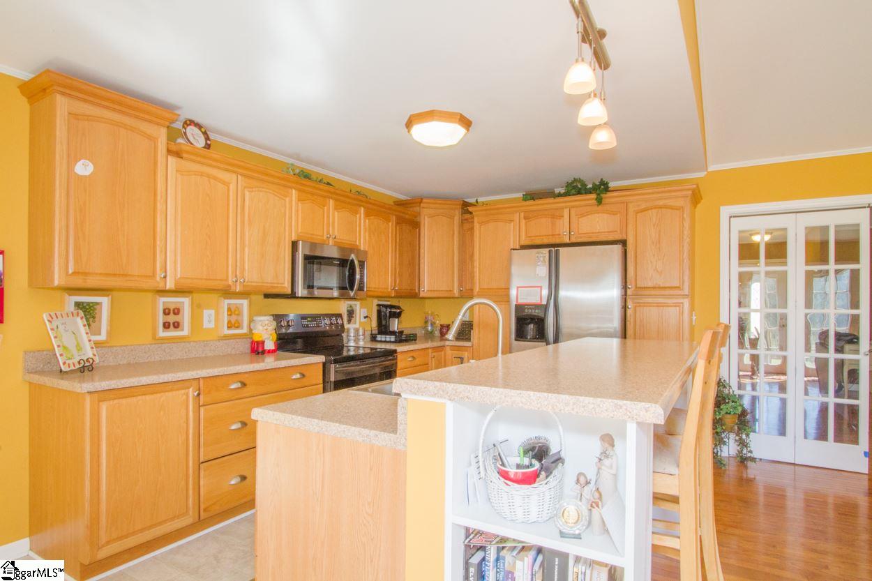 208 Miriam Road Starr, SC 29684 - Photo 18 of 35