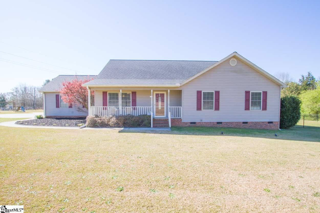 208 Miriam Road Starr, SC 29684 - Photo 3 of 35
