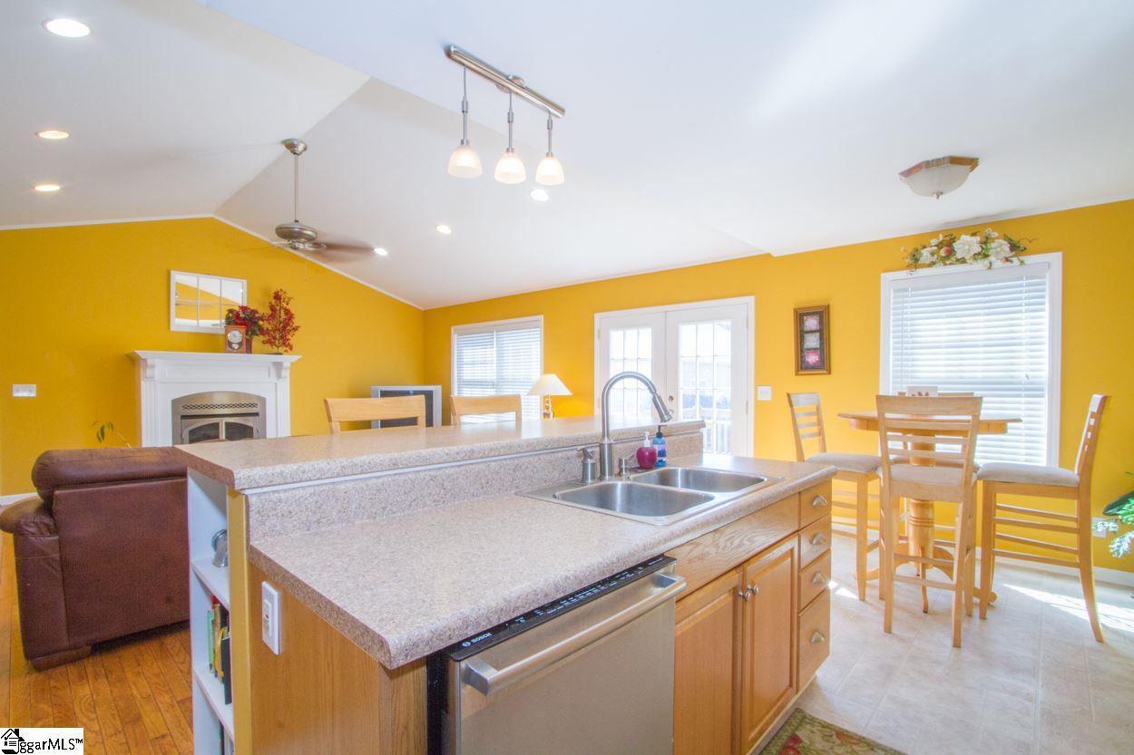 208 Miriam Road Starr, SC 29684 - Photo 21 of 35