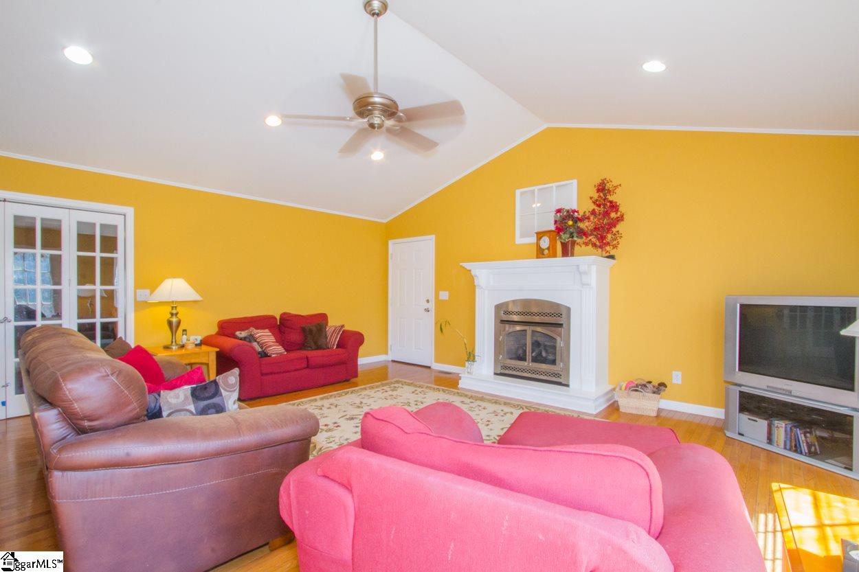 208 Miriam Road Starr, SC 29684 - Photo 25 of 35