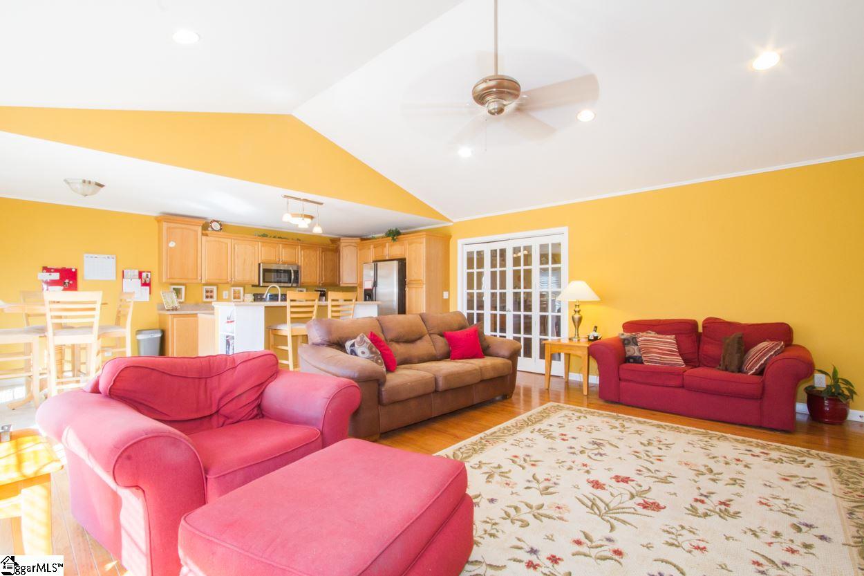 208 Miriam Road Starr, SC 29684 - Photo 28 of 35