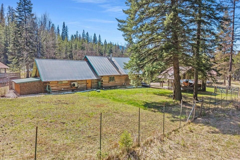 3086 Burnt Valley Road Chewelah, WA 99109 - Photo 4 of 44