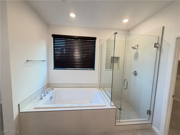 $3,500 | 745 Cloud Crk Street, Henderson, NV 89011