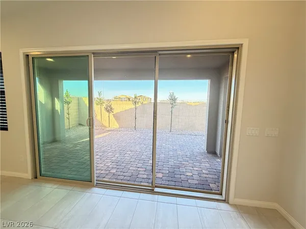 $3,500 | 745 Cloud Crk Street, Henderson, NV 89011