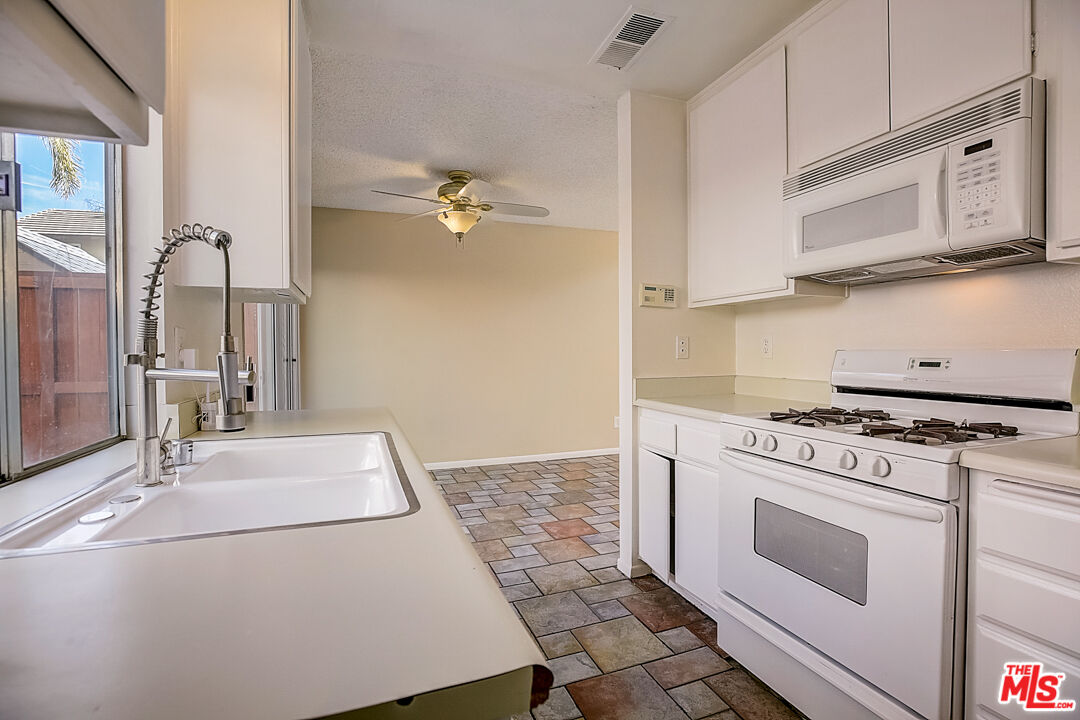 12272 Bellflower Court Rancho Cucamonga, CA 91739 - Photo 19 of 32