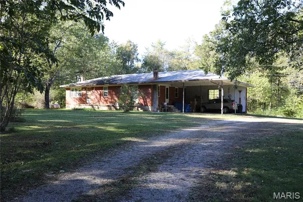 $299,000 | 3841 County Road 441, Poplar Bluff, MO 63901