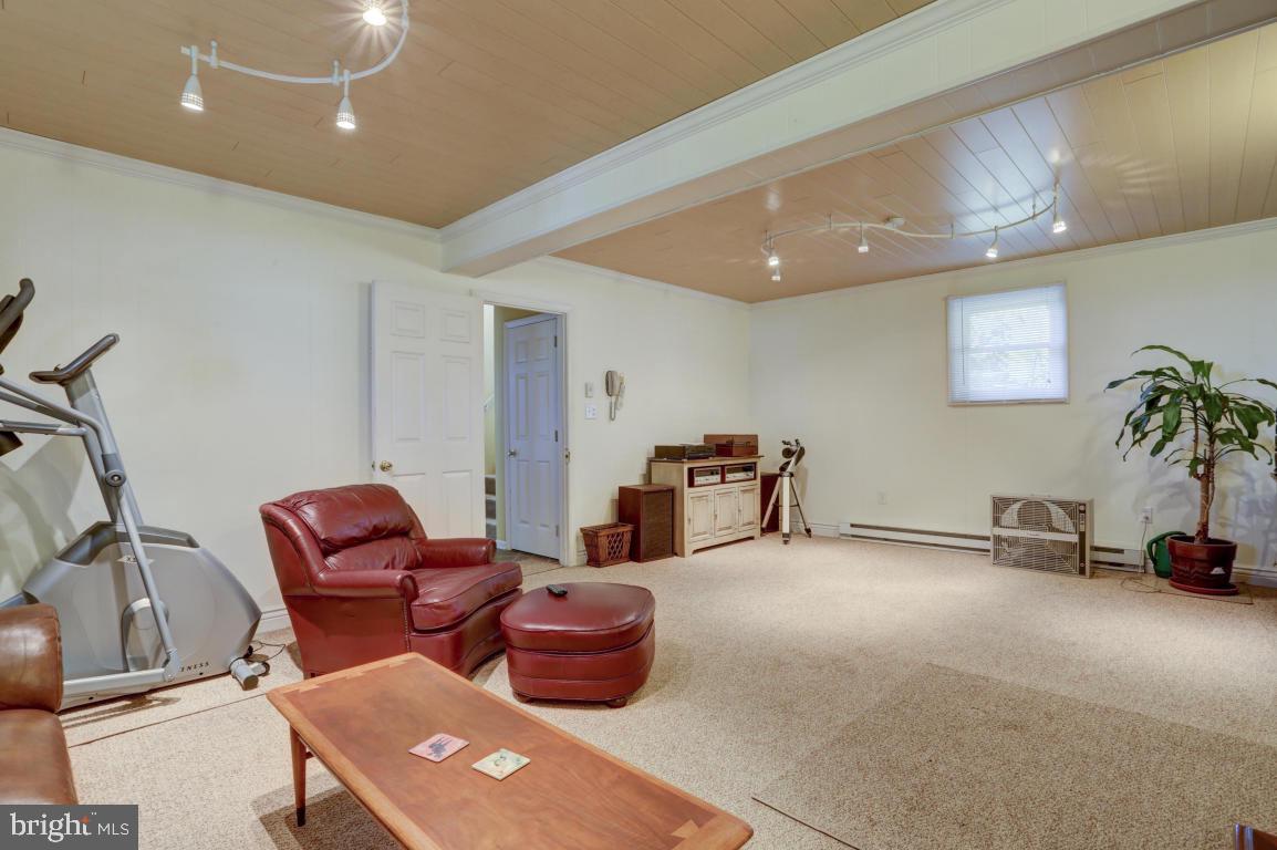639 Lincoln Road Lititz, PA 17543 - Photo 24 of 34