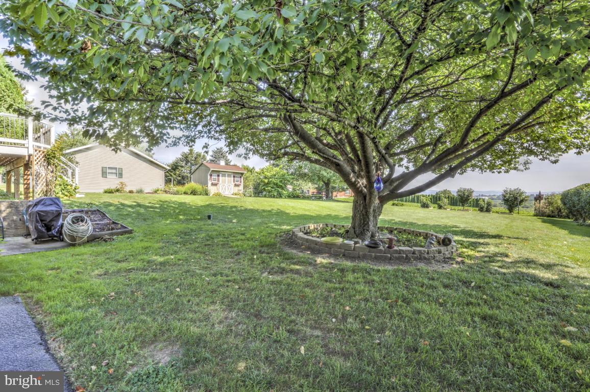 639 Lincoln Road Lititz, PA 17543 - Photo 26 of 34