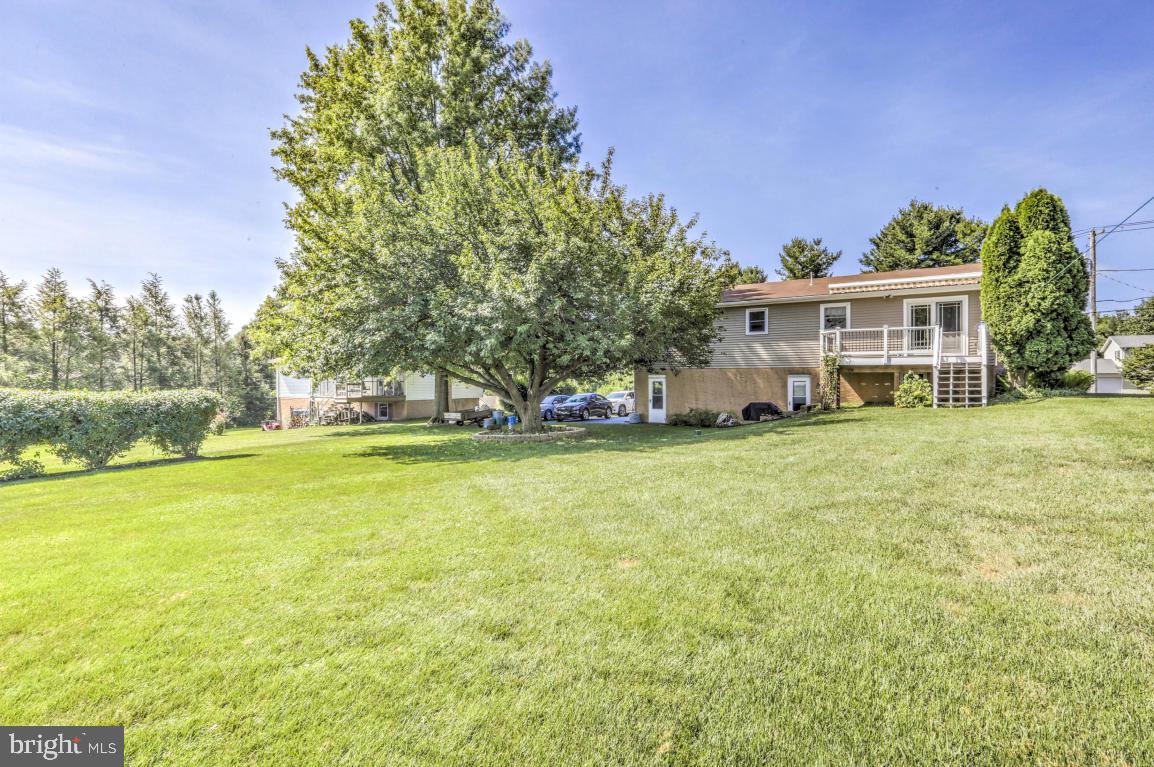 639 Lincoln Road Lititz, PA 17543 - Photo 30 of 34