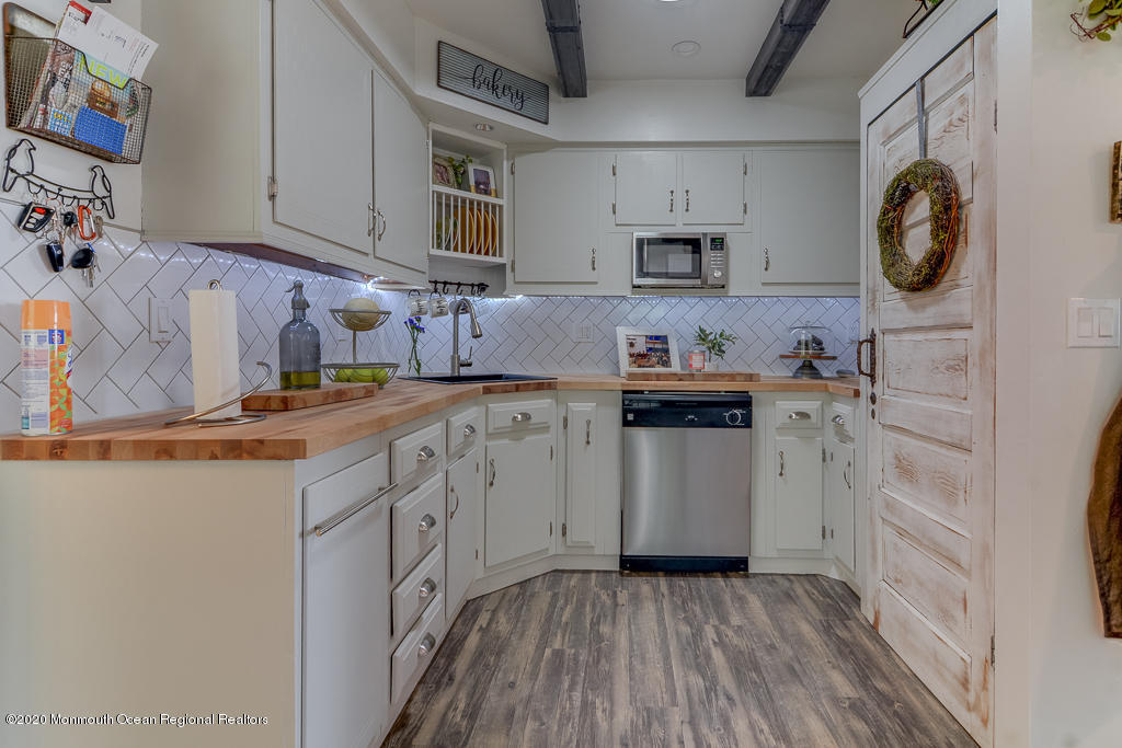 1537 Beverly Road Forked River, NJ 08731 - Photo 8 of 21 0009__SMALL