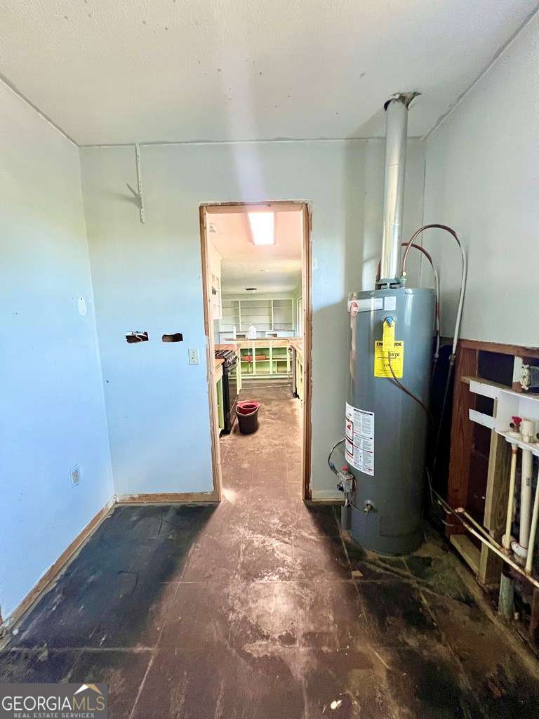 82 Cook Road Hazlehurst, GA 31539 - Photo 25 of 57 a room with water heater and a window