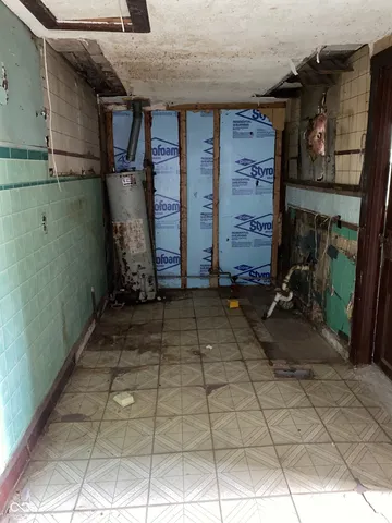 $89,900 | 601 North Monroe Street, Bloomington, IN 47404