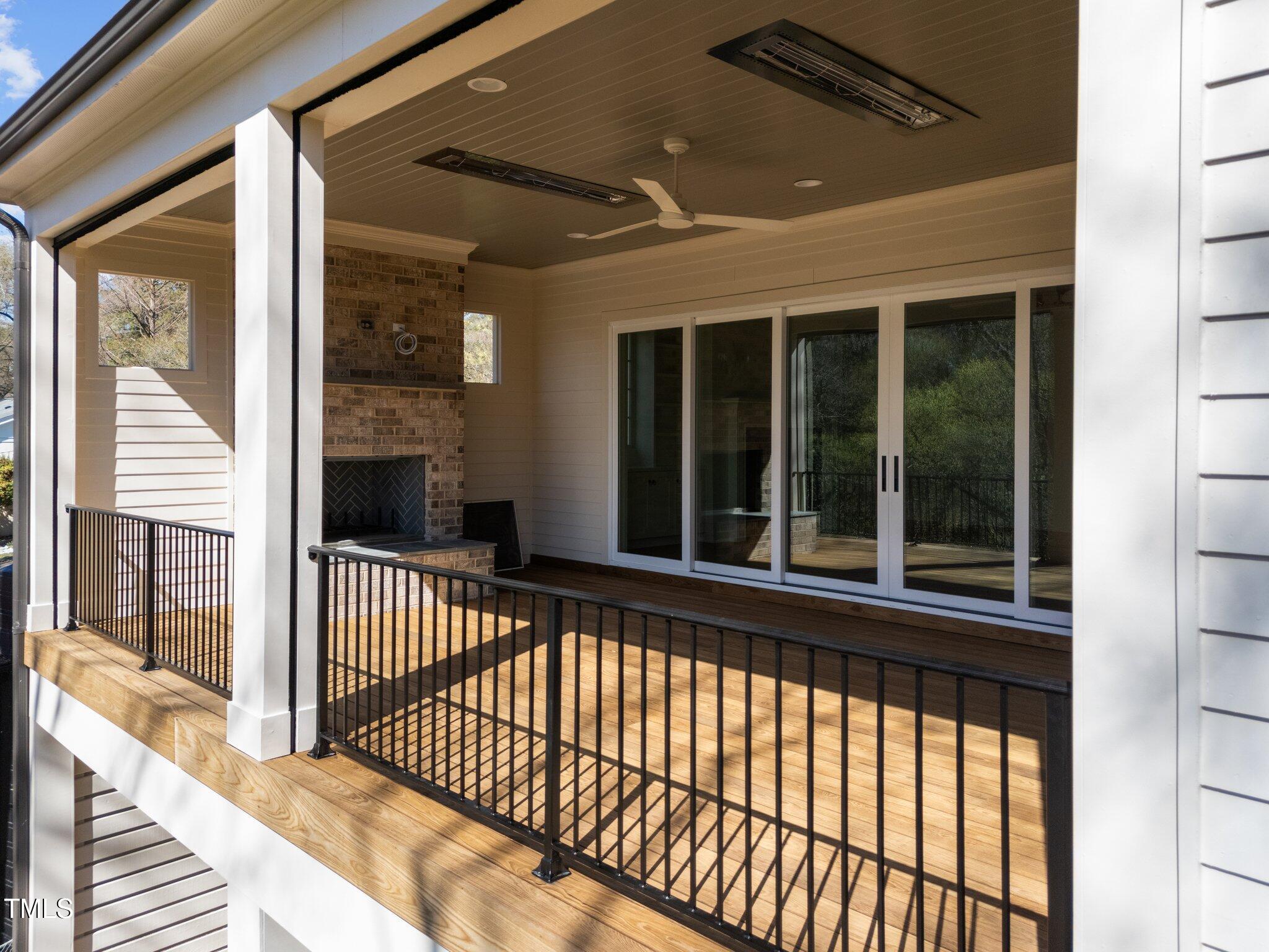 126 East Drewry Lane Raleigh, NC 27609 - Photo 19 of 59 56-web-or-mls-DJI_20250321152927_0867_D