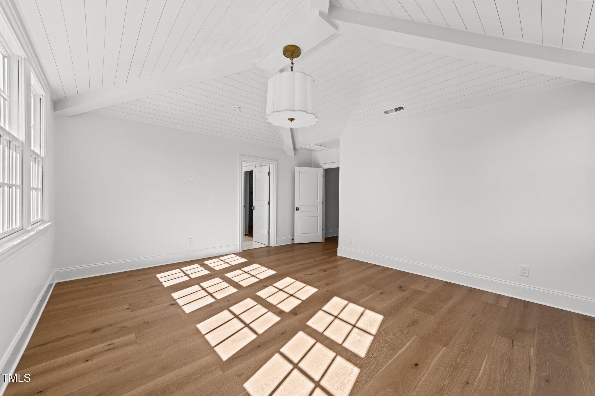 126 East Drewry Lane Raleigh, NC 27609 - Photo 30 of 59 40-web-or-mls-3D5A8288