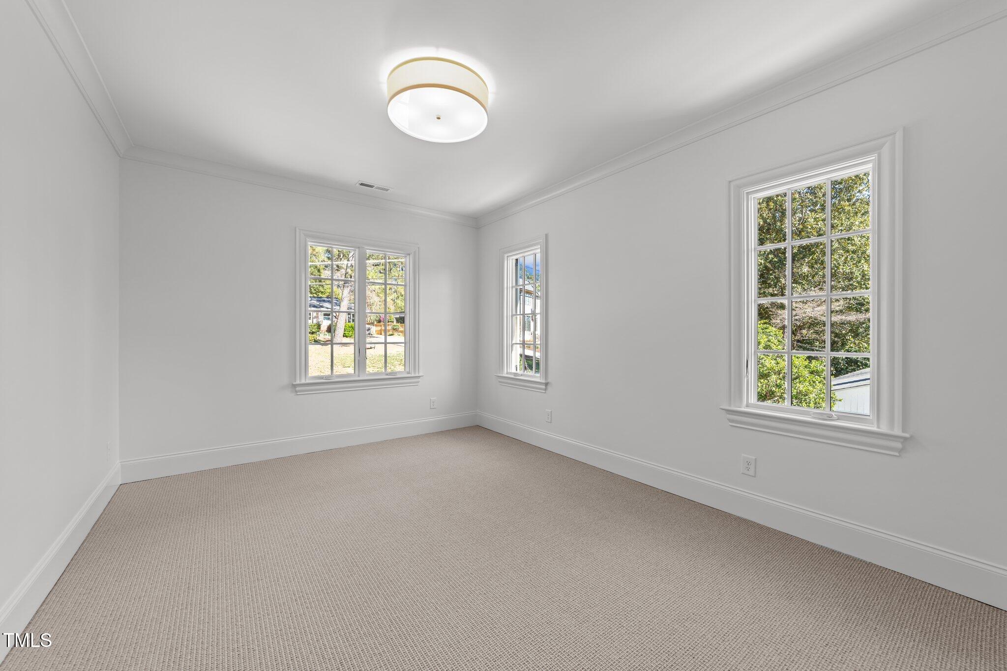 126 East Drewry Lane Raleigh, NC 27609 - Photo 40 of 59 44-web-or-mls-3D5A8306