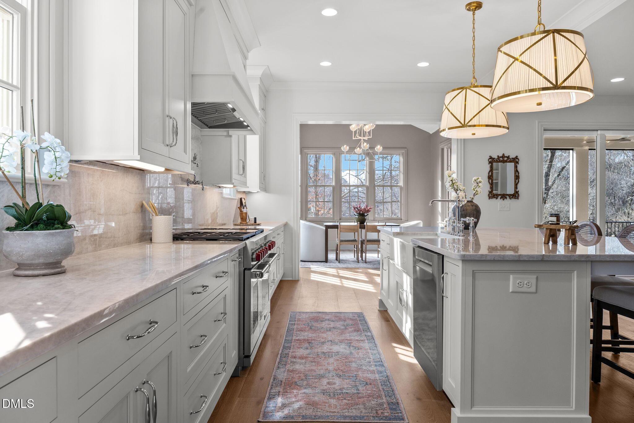 126 East Drewry Lane Raleigh, NC 27609 - Photo 5 of 59 153-web-or-mls-IMG_1984