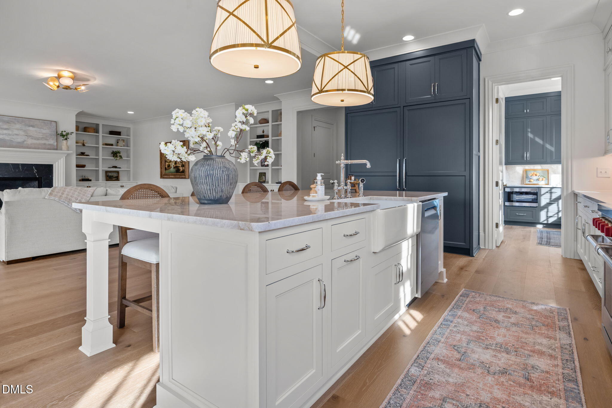 126 East Drewry Lane Raleigh, NC 27609 - Photo 8 of 59 158-web-or-mls-IMG_2005