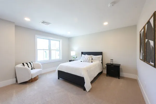 $899,000 | 37 Thomas Mann Circle, Unit 23, Norfolk, MA 02056