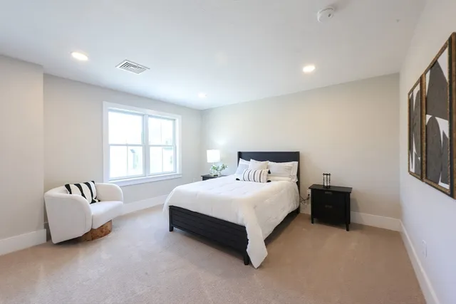 $859,000 | 37 Thomas Mann Circle, Unit 23, Norfolk, MA 02056