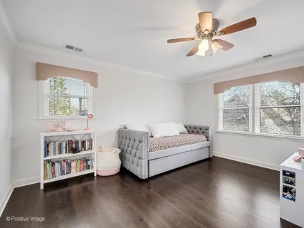 $1,899,000 | 11 West Birchwood Avenue, Hinsdale, IL 60521