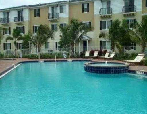 577 Northwest 35th Lane Boca Raton, FL 33431 - Photo 4 of 4 20130404011421594194000000-o