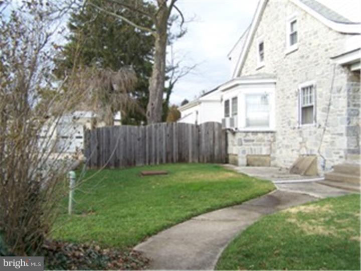 30 North Sproul Road Broomall, PA 19008 - Photo 6 of 13 Gallery Image 6