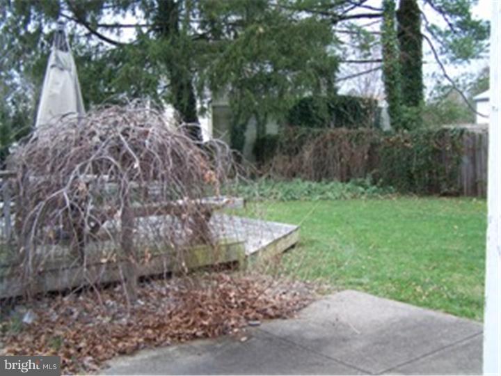 30 North Sproul Road Broomall, PA 19008 - Photo 9 of 13 Gallery Image 9