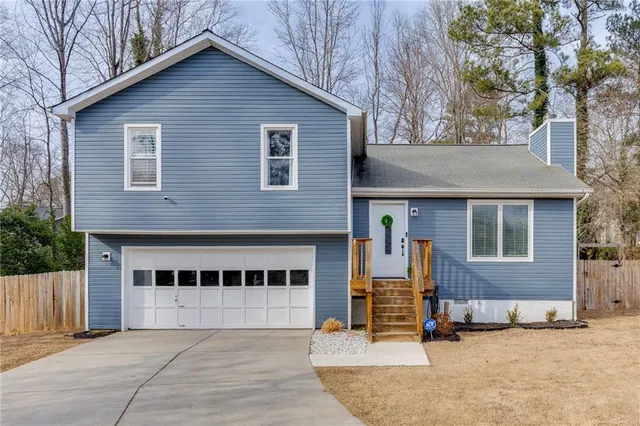 $389,500 | 632 Hidden Springs Court, Sugar Hill, GA 30518