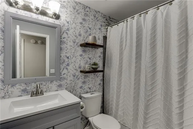 $389,500 | 632 Hidden Springs Court, Sugar Hill, GA 30518