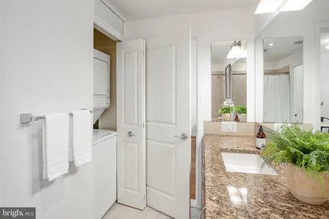 $495,000 | 888 North Quincy Street, Unit 1203, Arlington, VA 22203