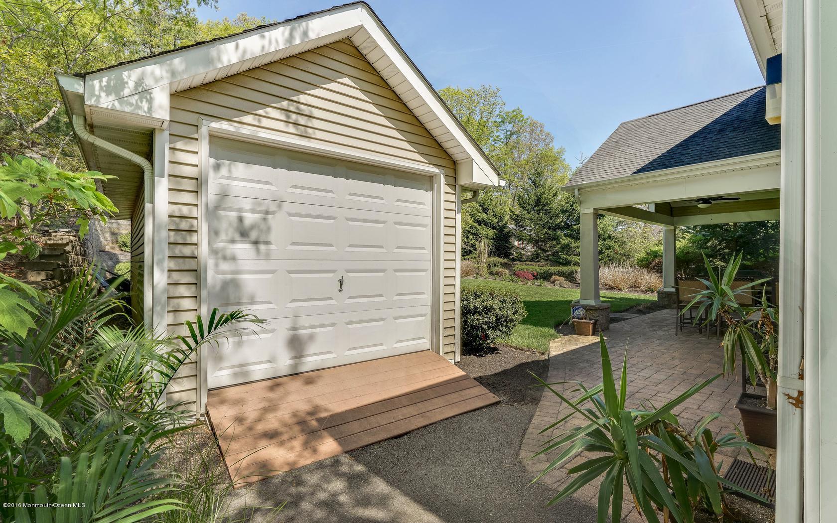 107 Hilltop Road Howell, NJ 07731 - Photo 30 of 48 8-photo-web-1680x1050-373413