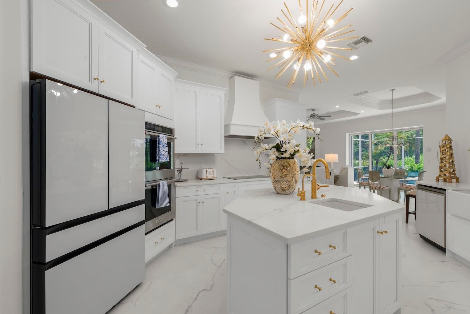 2302 Wulfert Road Sanibel, FL 33957 - Photo 8 of 48 Gallery Image 8