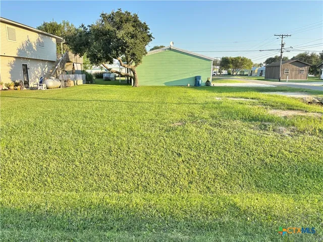 $319,000 | 510 10th Street, Port O'Connor, TX 77982
