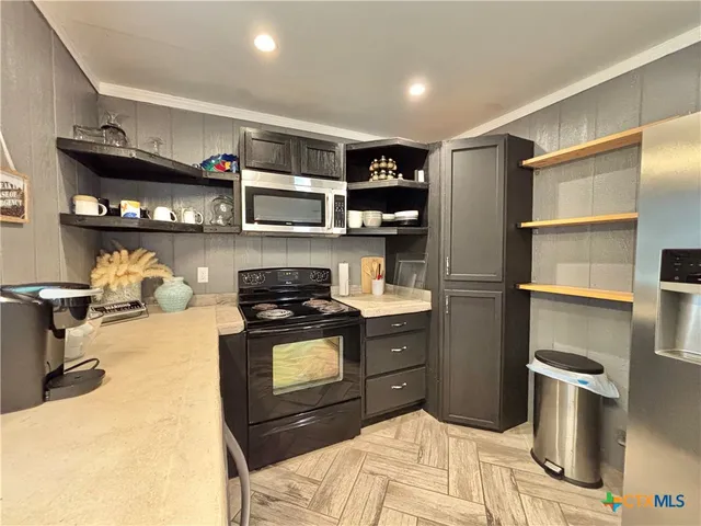 $319,000 | 510 10th Street, Port O'Connor, TX 77982