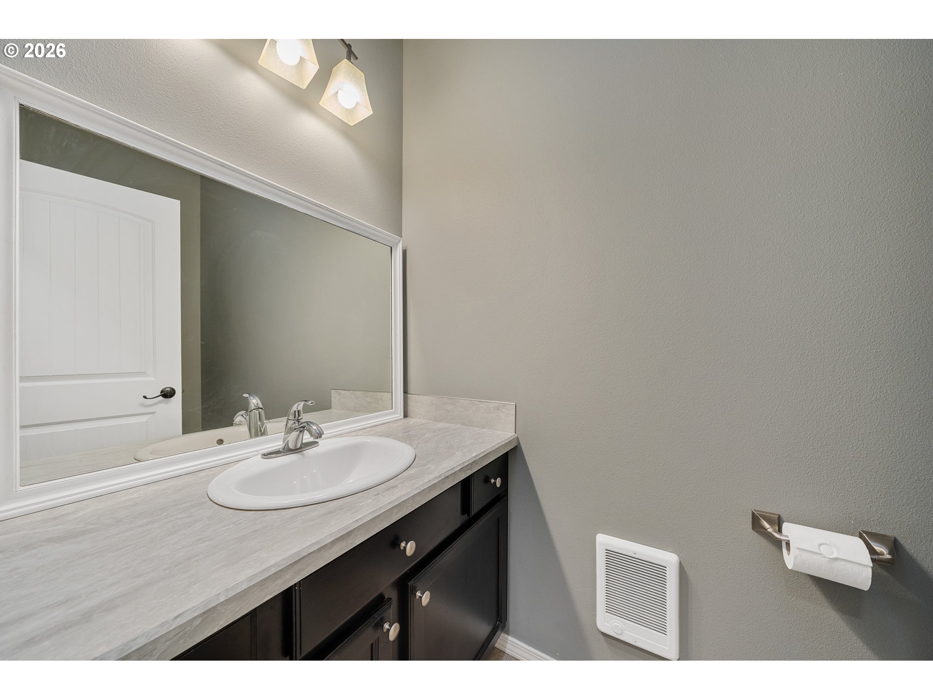 606 2nd Street Garibaldi, OR 97118 - Photo 12 of 26
