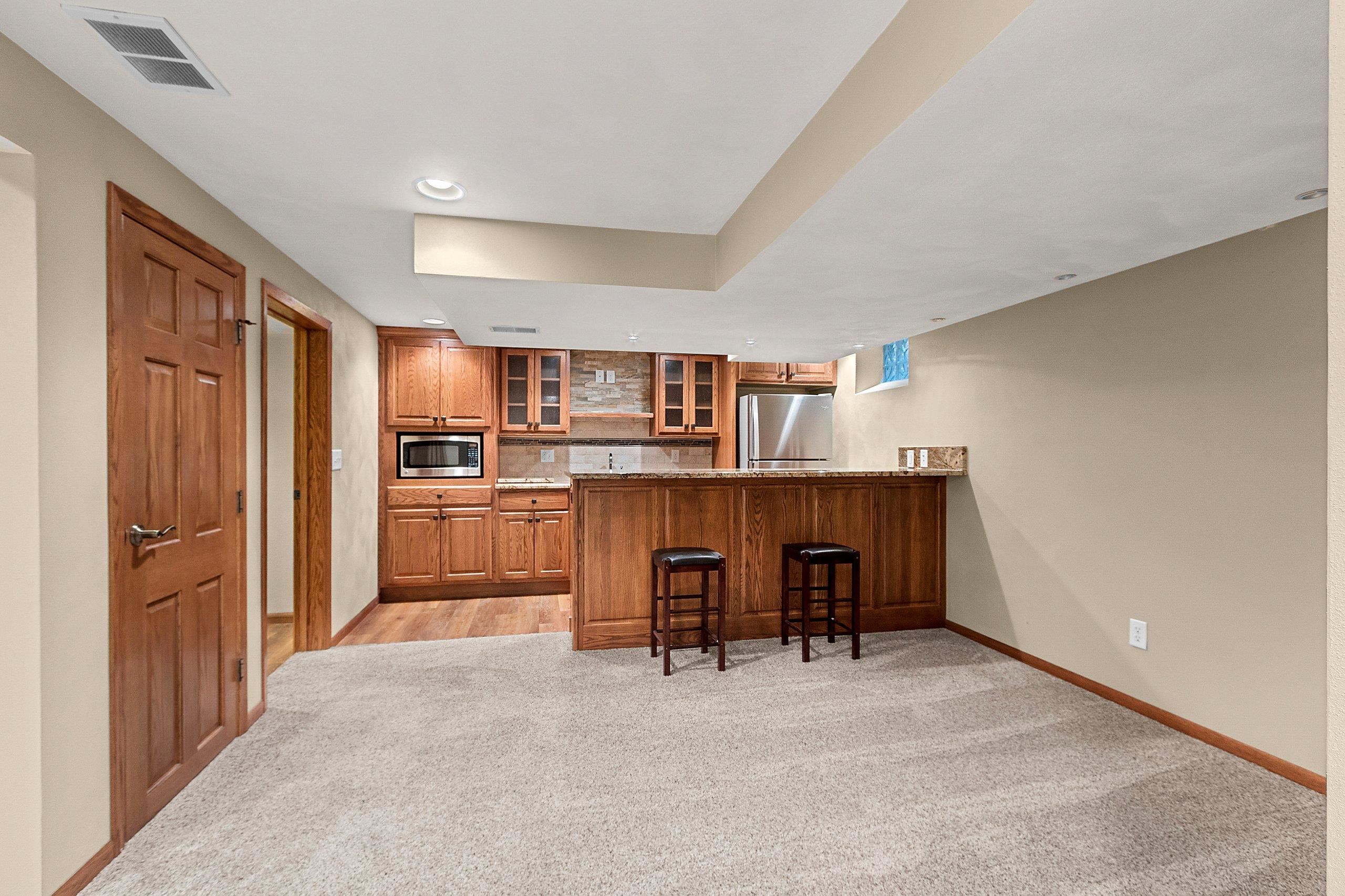 151 Harrys Gateway Appleton, WI 54914 - Photo 45 of 78